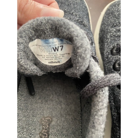 Allbirds Wool Runner Mizzle Low Top Shoes Merino Women's Size 7 Black Gray - Picture 5 of 9